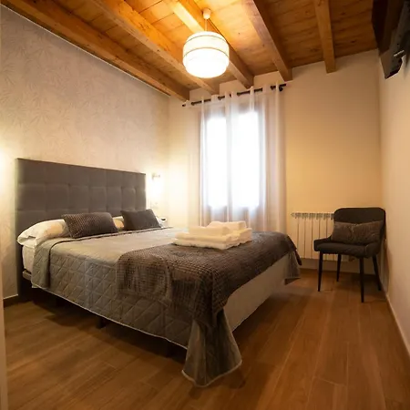 Miguel 2 Apartment Onis