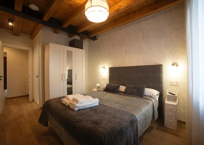 Miguel 2 Apartment Onis